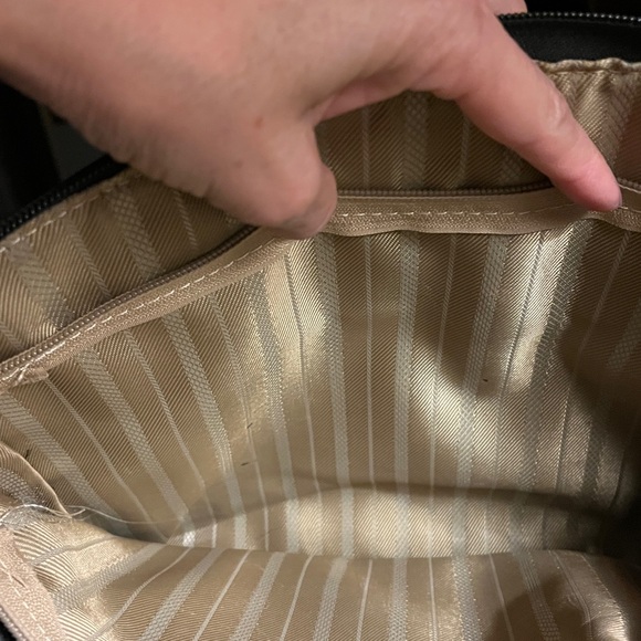 SwissGear Black Leather Women's Bag - Picture 5 of 9